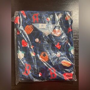 Boston Red Sox Hawaiian Shirt Size XL Fenway Park SGA 7/11 New In Bag